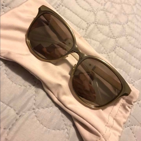 Tory Burch sunglasses - Picture 2 of 3
